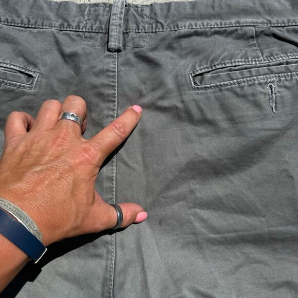 American Eagle Outfitters Prep Fit Dark Gray Canvas Cotton Shorts Size 38 - Picture 3 of 10